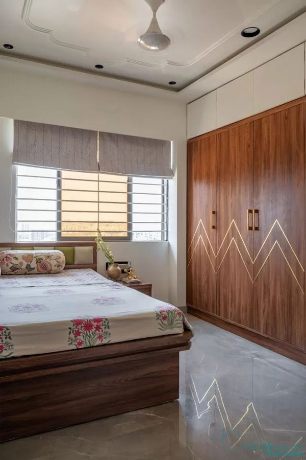 Wooden wardrobe design for bedroom interior